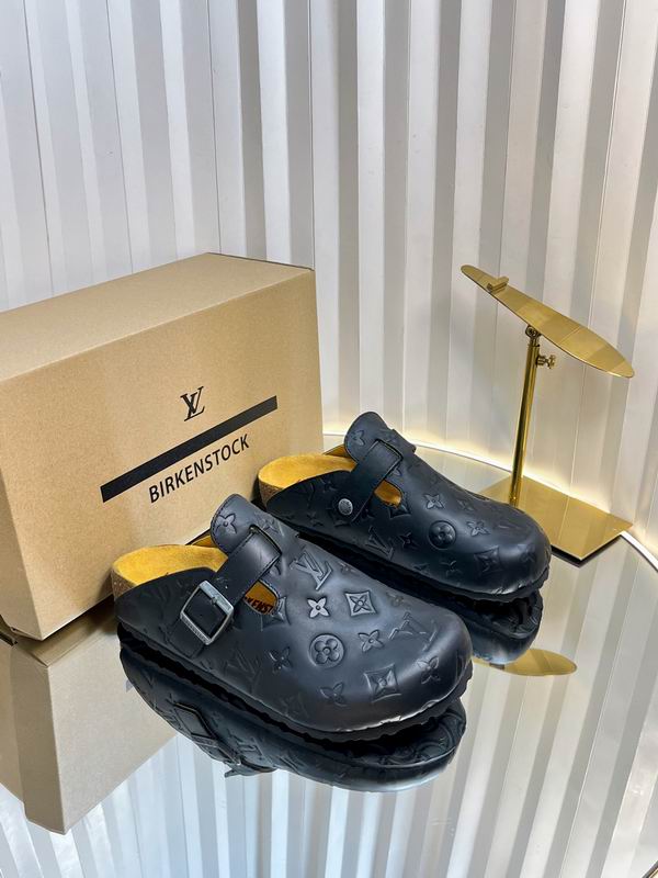 Louis Vuitton Slippers Unisex ID:20260806-171
